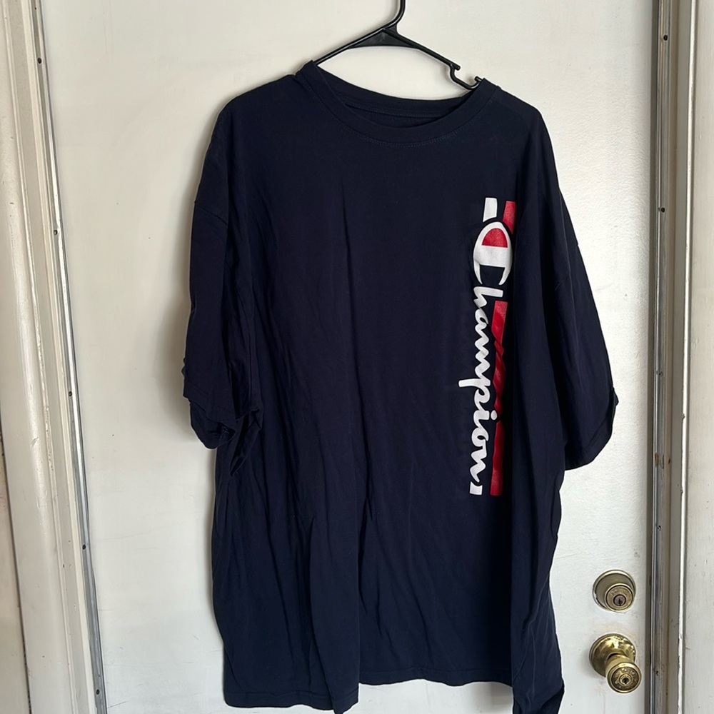 Navy blue short sleeve, champion shirt